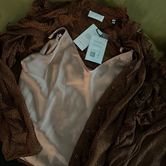 7 for all Mankind-SLEEVELESS RUFFLE TOP - Picture 8 of 8